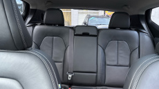 Volvo Xc40 2.0 B4P Inscription Pro 5dr Auto Petrol Estate